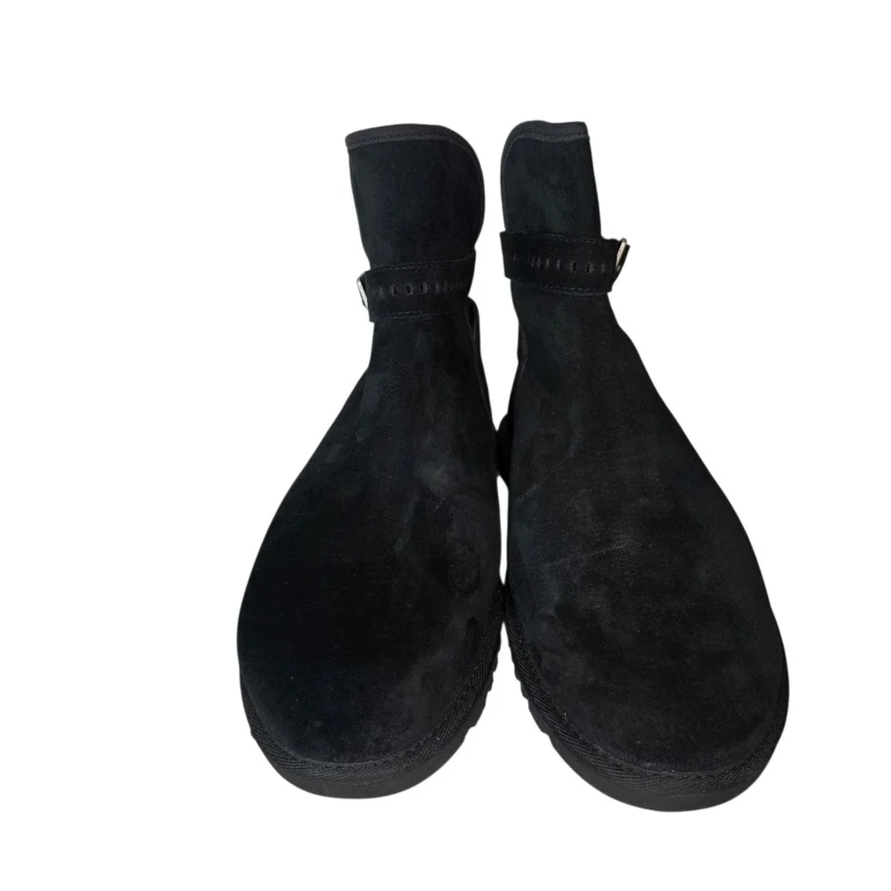 UGG Australia Leni Womens US 9 Black Suede Leather Buckle Ankle Booties NWOT